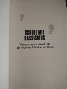 Überschrift Schule mit Rassismus